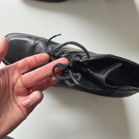 Vintage Y2K Cole Haan Black Leather Lace Up Booties Size 7-7.5 - Picture 9 of 9
